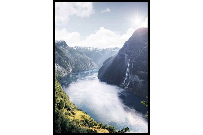 Geirangerfjord, Norway Foto Grön/Grå/Gul - 50x70 cm - Inredning - Tavlor & konst - Posters & prints