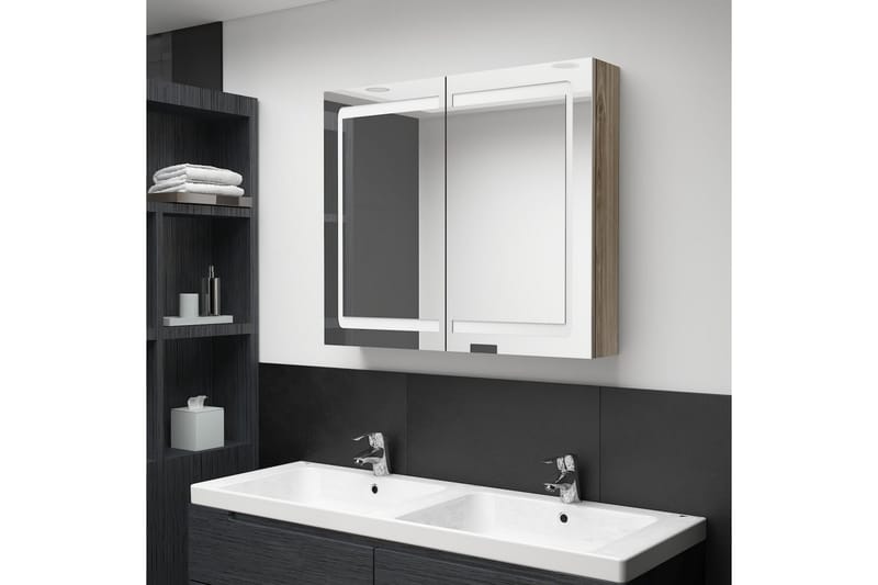 Spegelskåp med LED ek 80x12x68 cm - Brun - Hus & renovering - Kök & bad - Badrum - Badrumsmöbler & badrumsinredning - Spegelskåp badrum