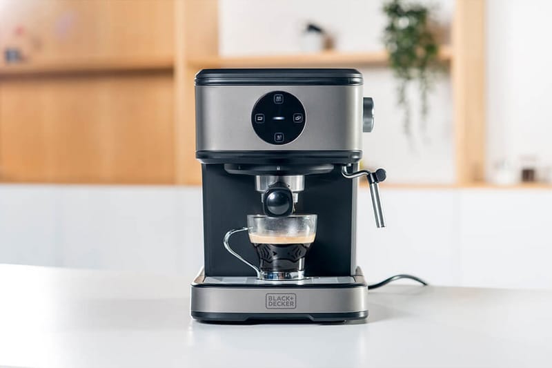 Espressomaskin 20 Bar - BLACK+DECKER - Hushåll - Matlagning & Bakning - Köksredskap & kökstillbehör