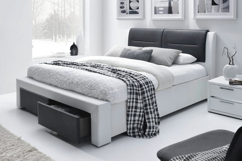Cassandra Förvaringssäng 140x200 cm - Vit/Svart - Möbler - Säng - Sängar med förvaring
