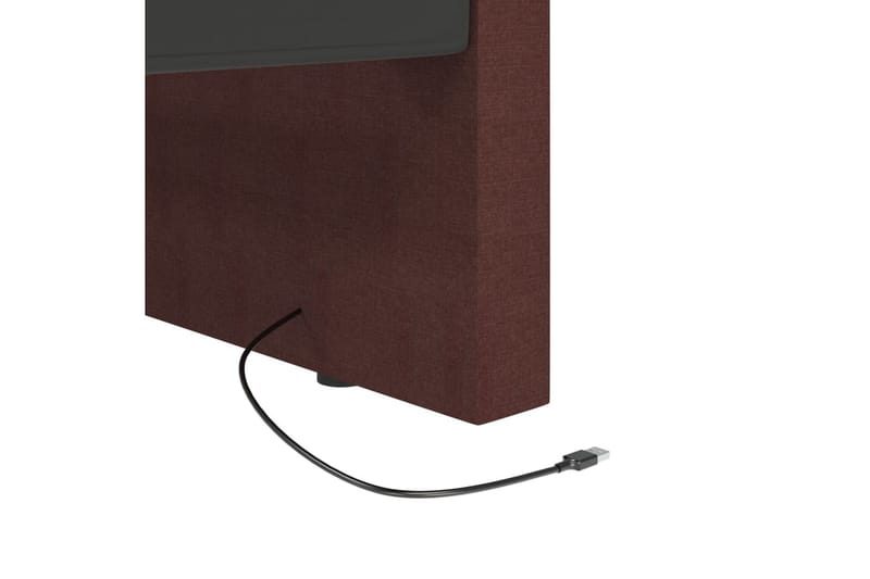 Dagbädd med madrass USB lila tyg 90x200 cm - Lila - Möbler - Soffa - Dagbäddar