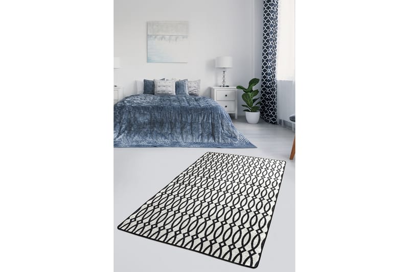 Chilai Matta 120x150 cm - Svart/Vit - Textil & mattor - Mattor - Små mattor